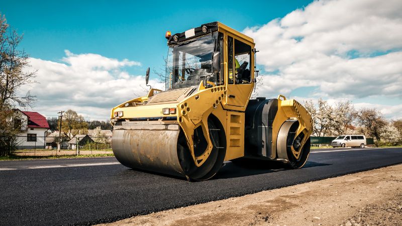 8 Benefits Of Commercial Asphalt Paving