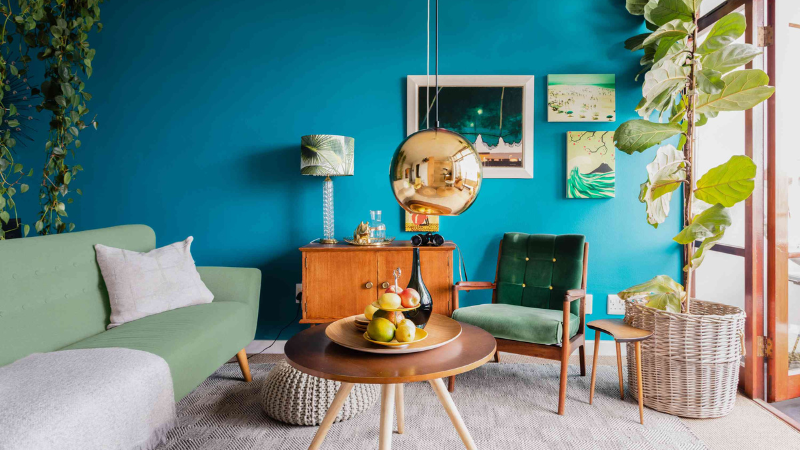 10 Eye-Catching Living Room Color Combinations That Are Anything But Dull