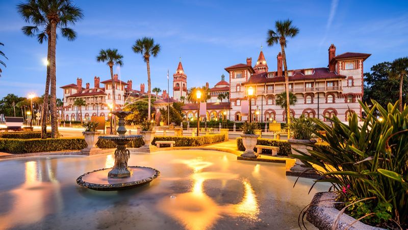 9 Small Towns in Florida Have More Charm Than We Can Handle