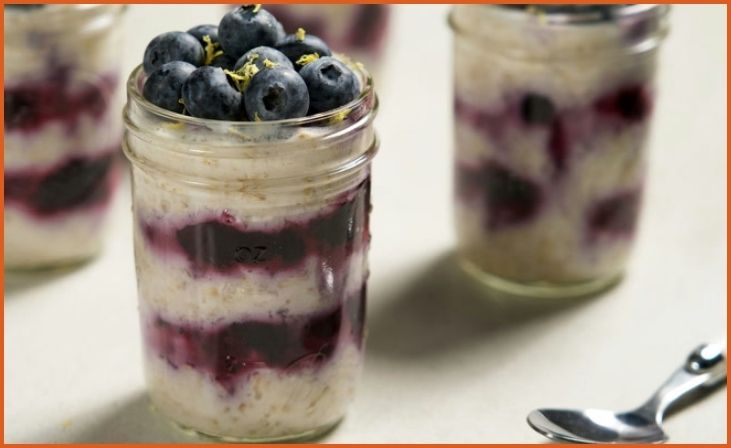 Garnish the oats with additional fresh blueberries and lemon zest before serving. This not only enhances the visual appeal but also adds extra flavor and a touch of freshness. Enjoy your creamy lemon blueberry overnight oats as a delicious and healthy start to your day.