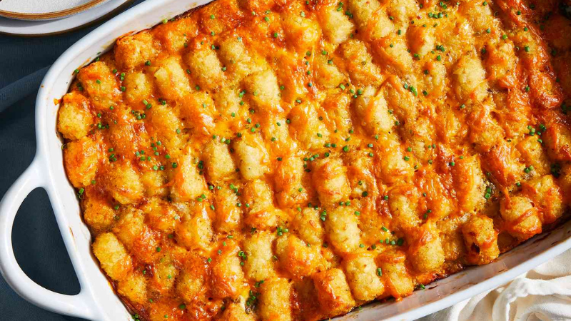 Tater Tot Breakfast Casserole